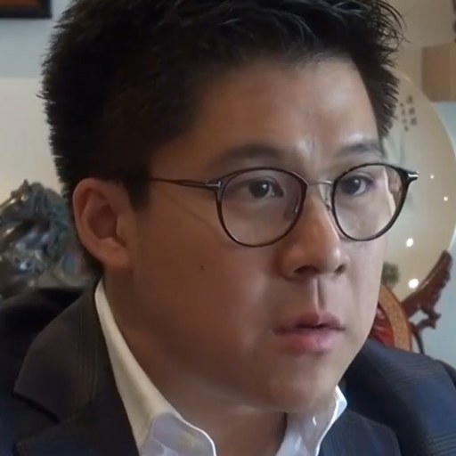 霍啟剛